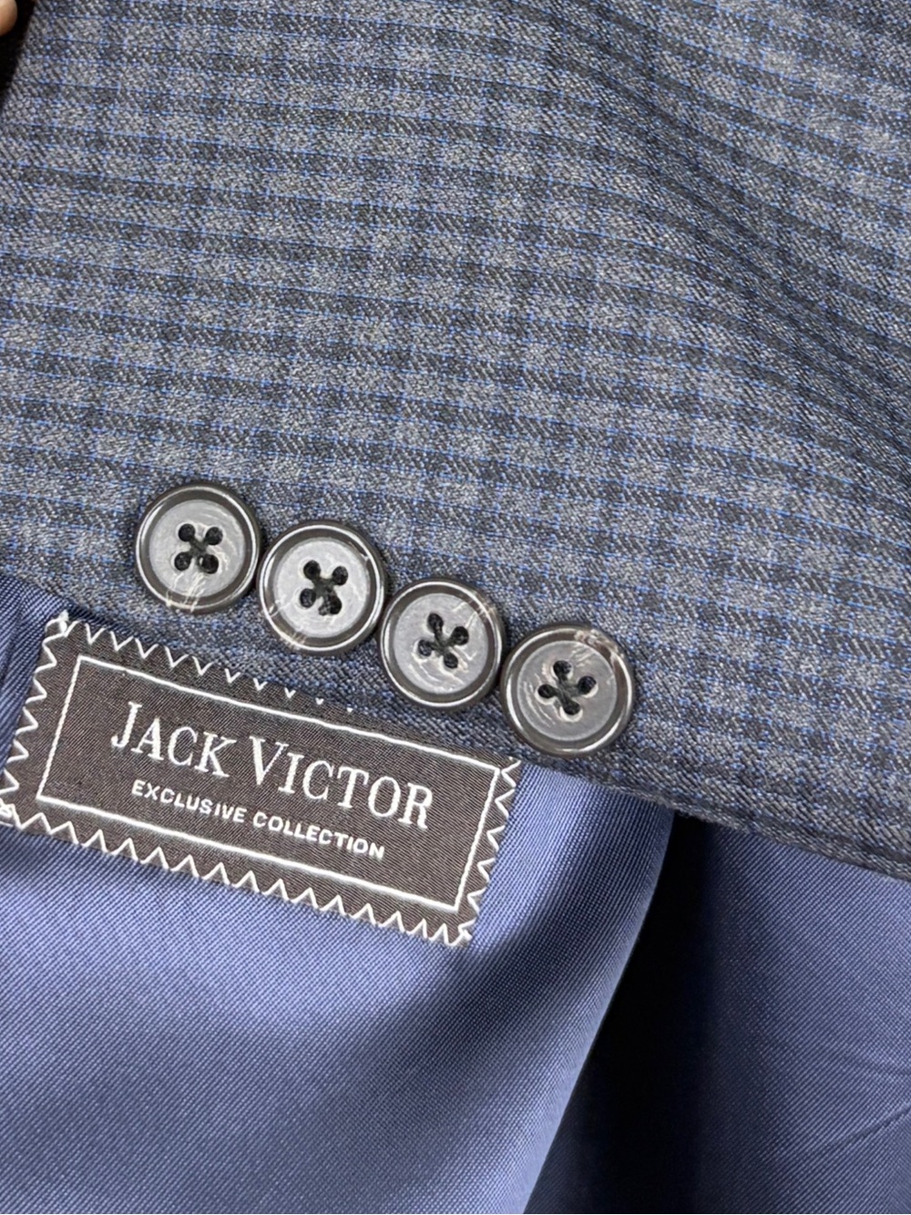 Jack Victor Sport Coat Mens 46L Gray Blue Check Wool Made in Canada Blazer